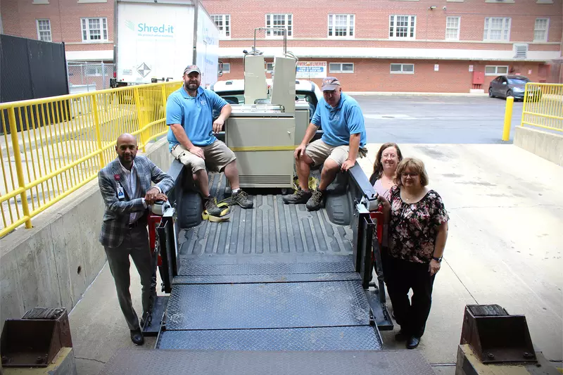 UChicago Medicine Hinsdale Hospital Staff Donates Equipment to Brookfield Zoo Chicago